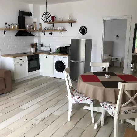 Boutique Magnolia Apartment Golden Sands