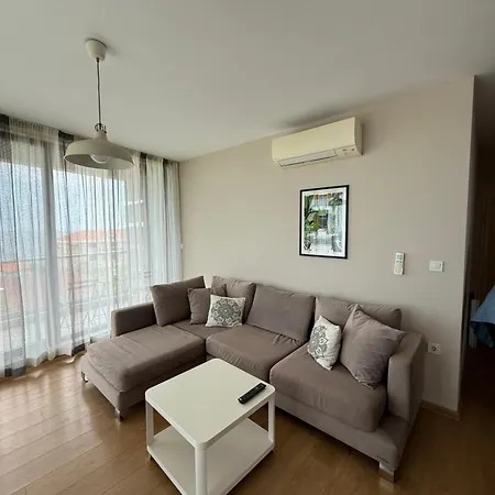 Boutique Magnolia Golden Sands