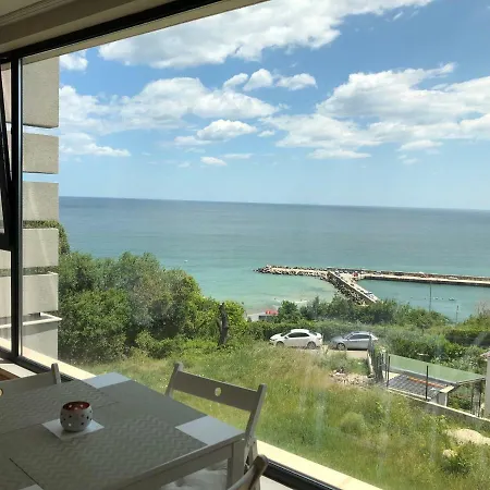 Boutique Magnolia * Golden Sands